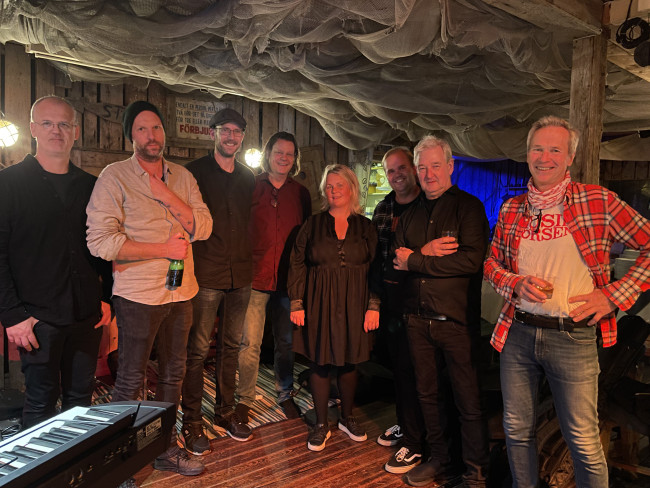 Malin and the old man band