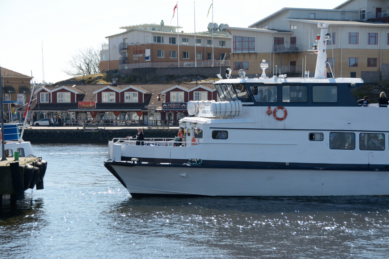 Strömstad-Skjärhalden/Hvaleröarna i Norge på 50 minuter 